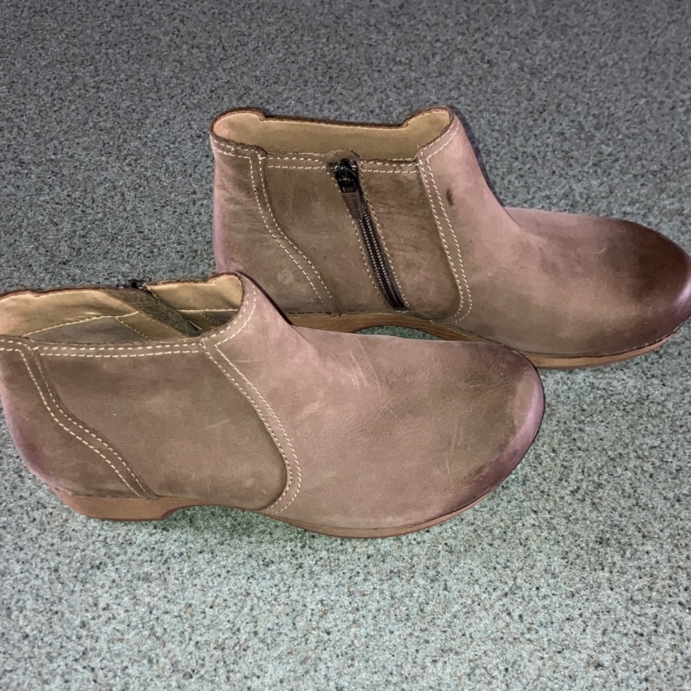 Dansko boots 40